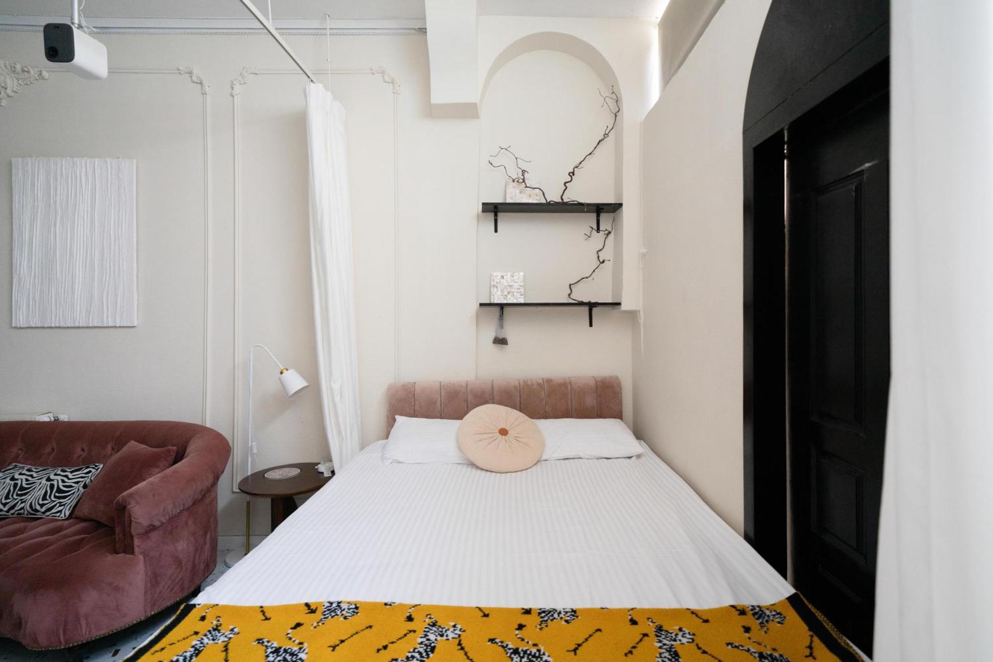 Shanghai Downtown Yi Du B&B - Near South Shaanxi Road Metro Station 600Meters Экстерьер фото